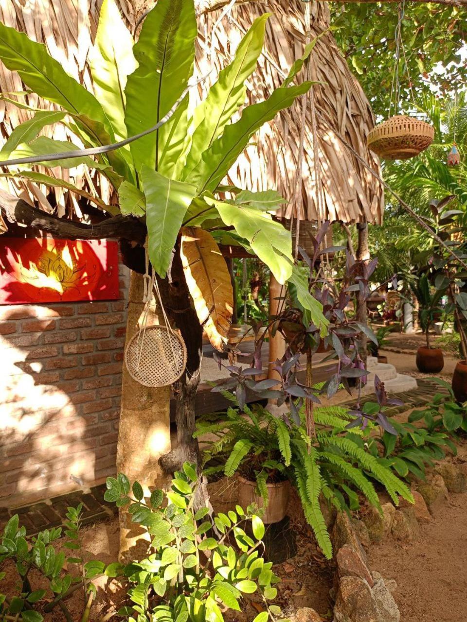 Monsoon Eco Resort - Whisky Point Arugambay Pottuvil Room photo